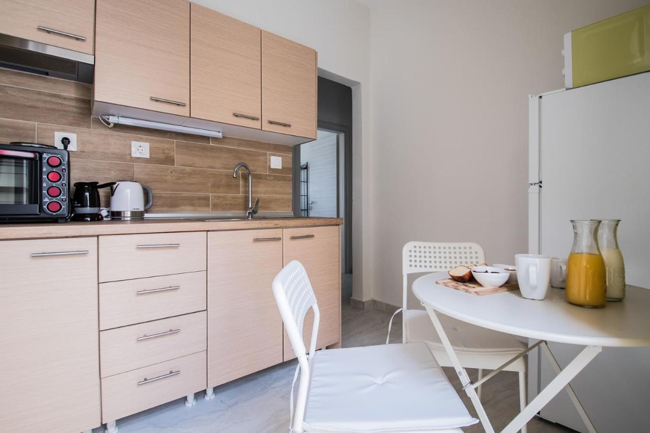 Chelona Apartments Nea Plagia Exterior photo